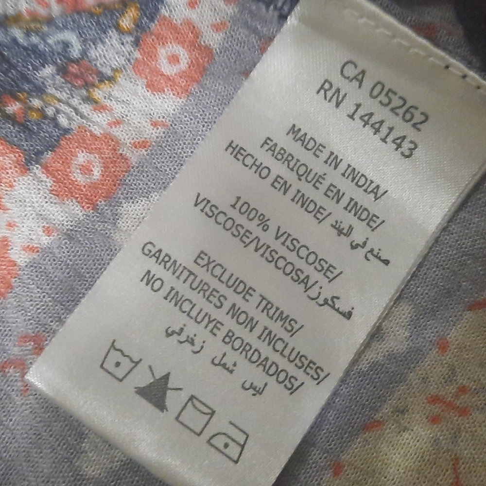 Patchwork blouse - Picture 7 of 7